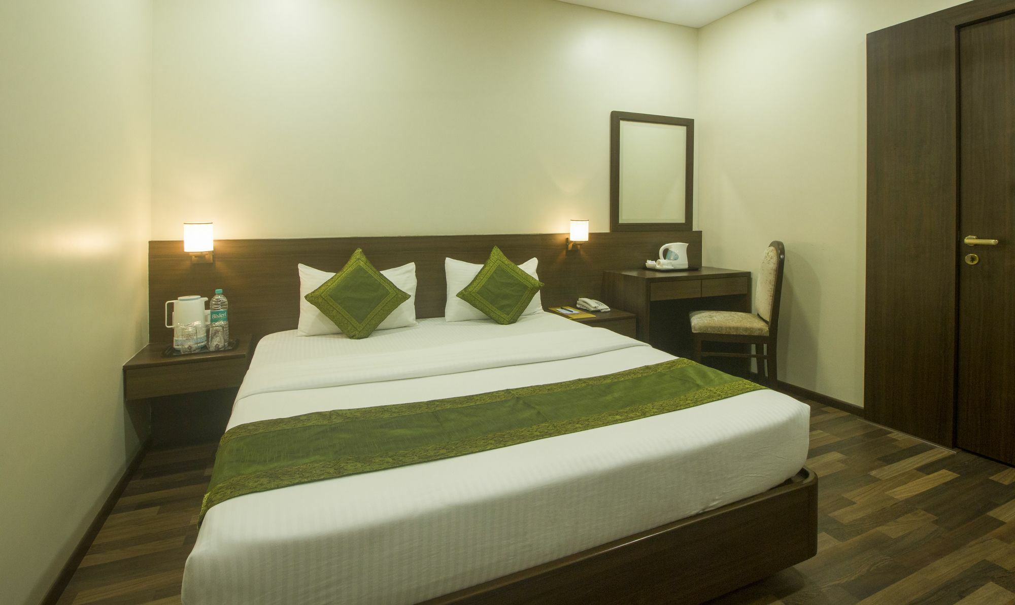 Hotel Treebo Trend Rosewood Bombay Exterior foto
