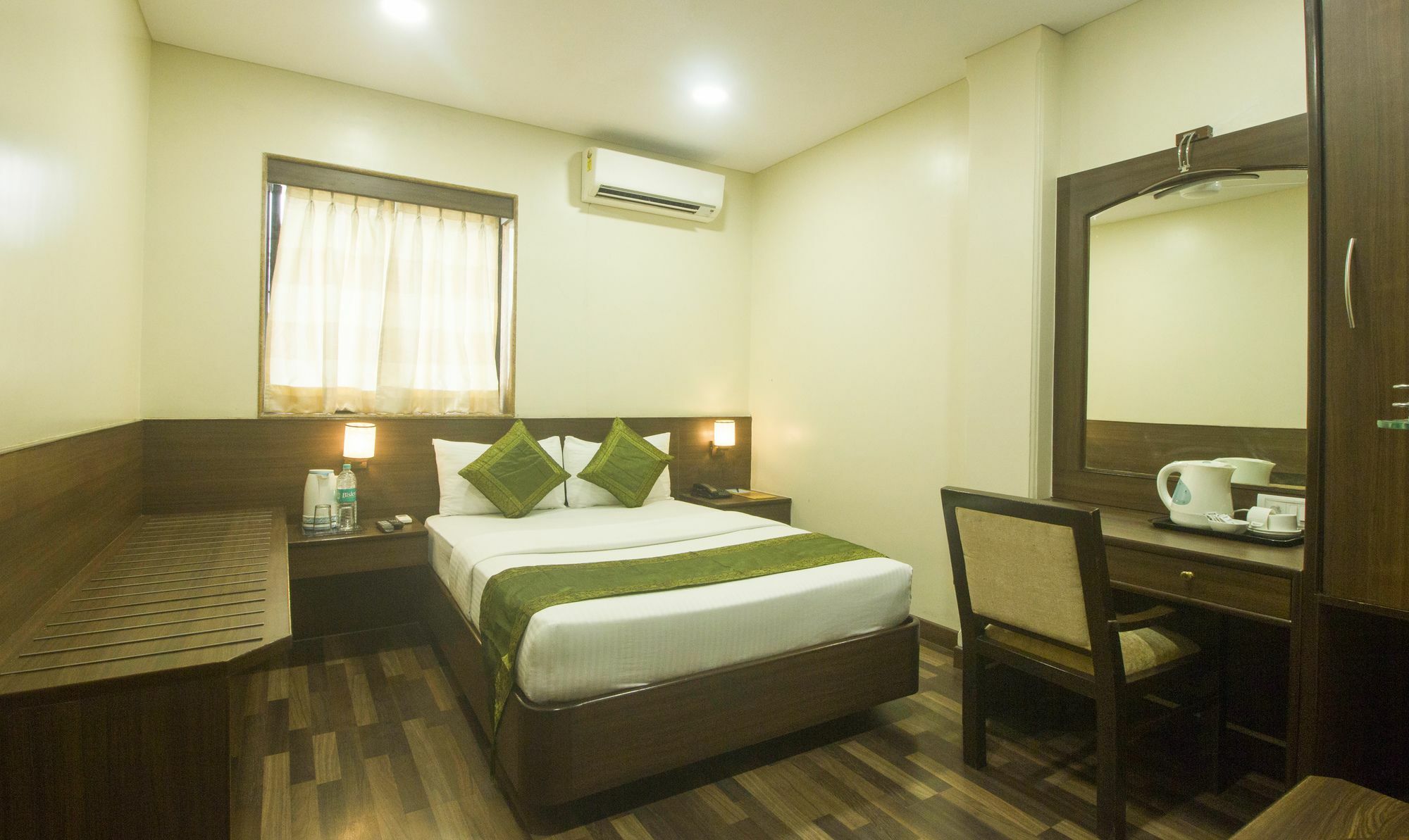 Hotel Treebo Trend Rosewood Bombay Exterior foto